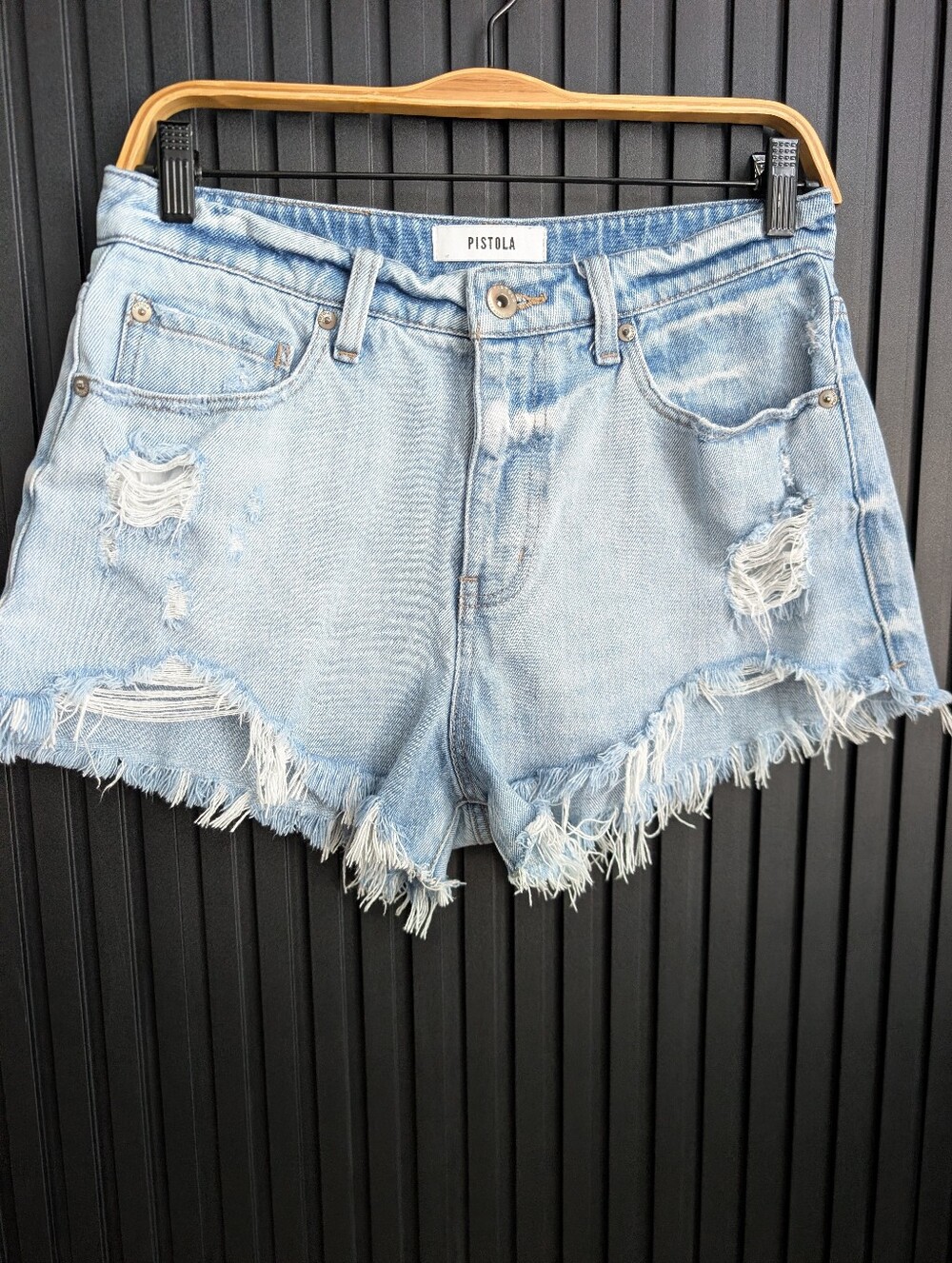 Pistola Gigi Low-Rise Cut-Off Denim Shorts Light Wash Size 28